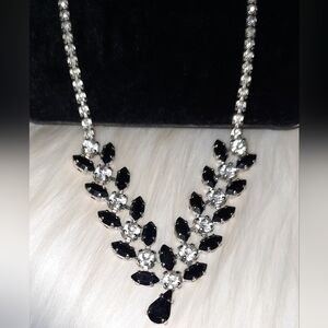 Rare designer B David Rhinestone Necklace vintage black and silvertone